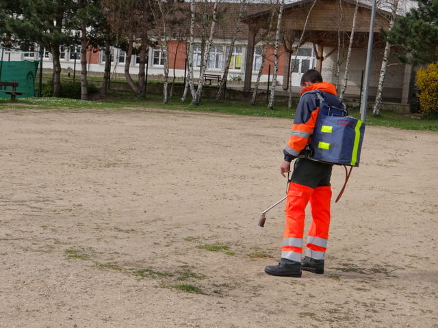 Four pour désherbeur thermique